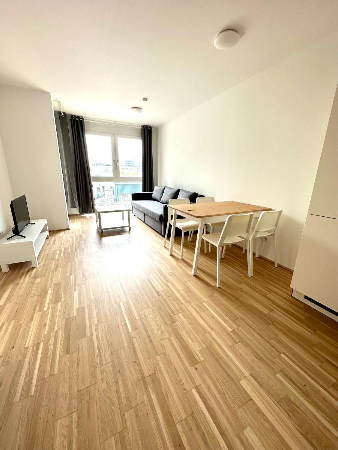 Forsthaus 32 Free Garage Apartment เวียนนา ภายนอก รูปภาพ
