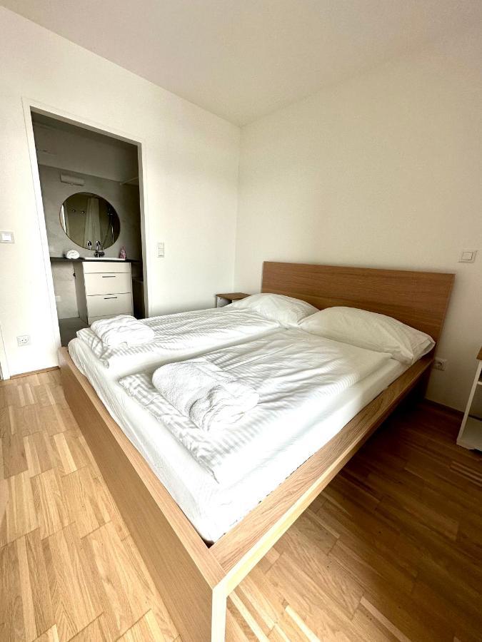 Forsthaus 32 Free Garage Apartment เวียนนา ภายนอก รูปภาพ